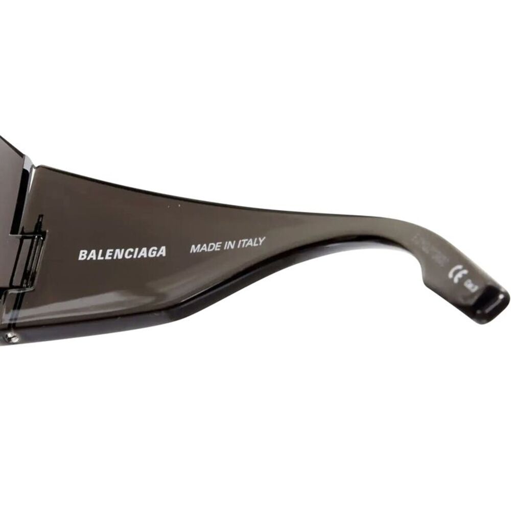 BALENCIAGA DEMNA Runway Mask Butterfly black shield sunglasses Kardashian - Picture 6 of 6